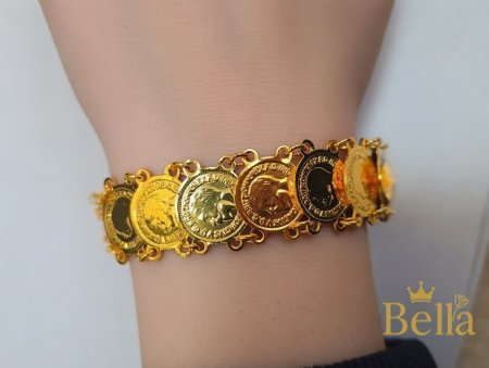 موديل رقم ١٨