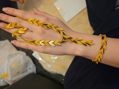 طقم السبله (ورقه الزيتون) بتصميم ملوكي فاخر