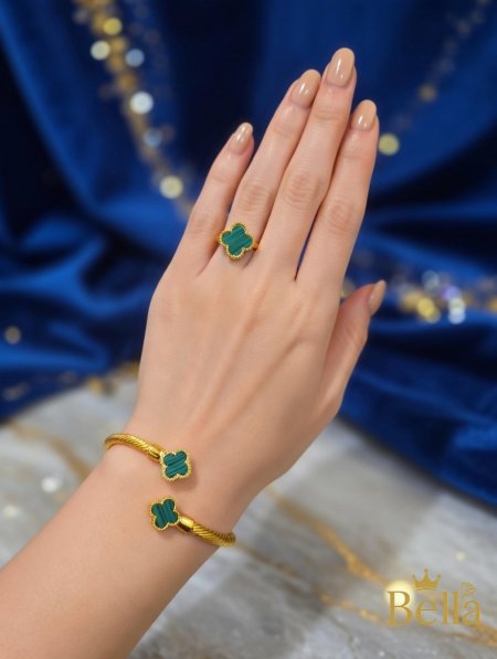 تشكيله من طقم اسواره وخاتم  فانكليف