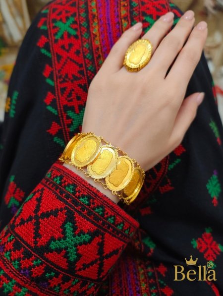 موديل رقم ١٨