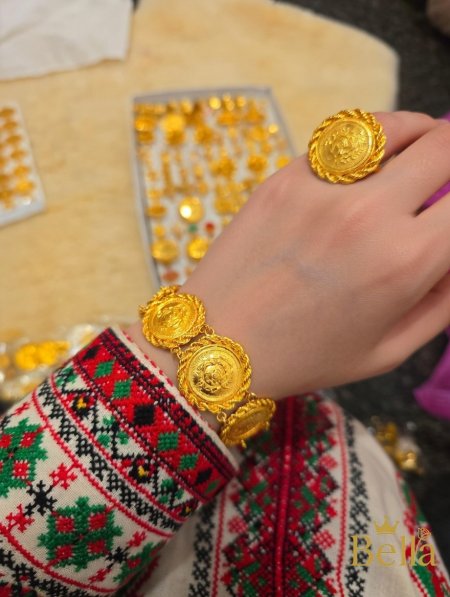 تشكيلة أساور ليرات وخاتم ليره