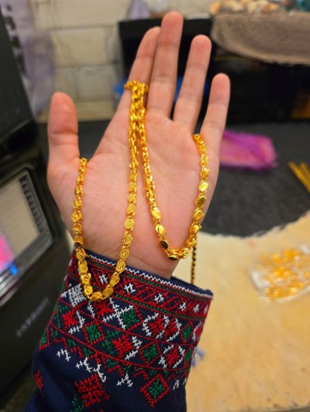 عقد (سنسال)حلبي ناعم